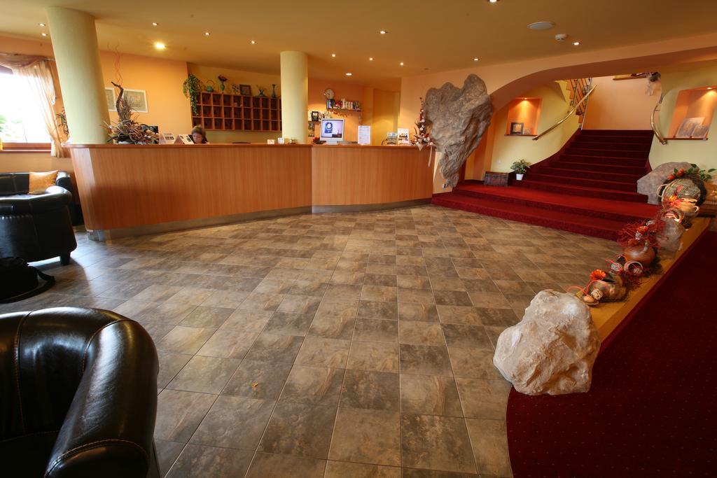 Wellness Hotel Vyhlidka Náchod Exteriér fotografie