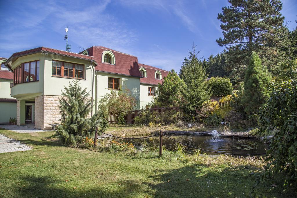 Wellness Hotel Vyhlidka Náchod Exteriér fotografie